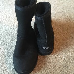 Black UGG boots
